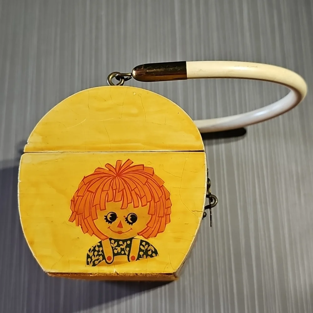 Vintage‎ Raggedy Ann And Andy Wooden Hobbie Purse Jewelry Box
